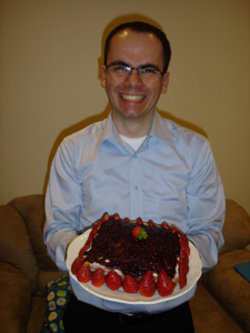 /images/Antonio-and-Cake.jpg